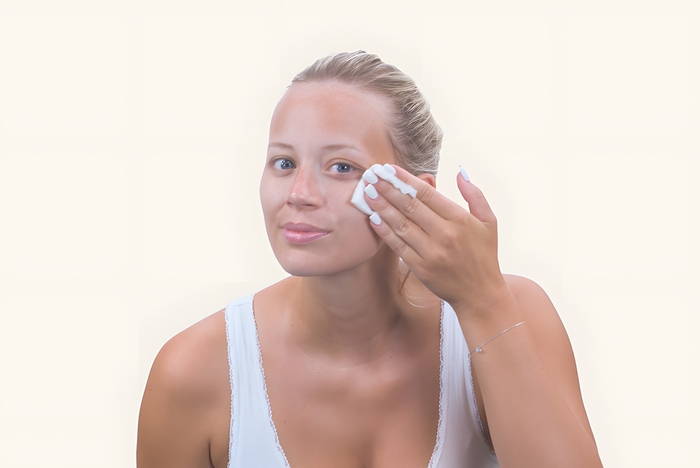 Proactiv Solution Routine Anleitung Schritt 2