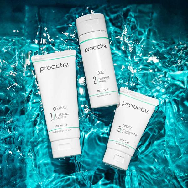 Proactiv Solution 60 Tage Routine 300 ml + 30 Zits Happen Patches